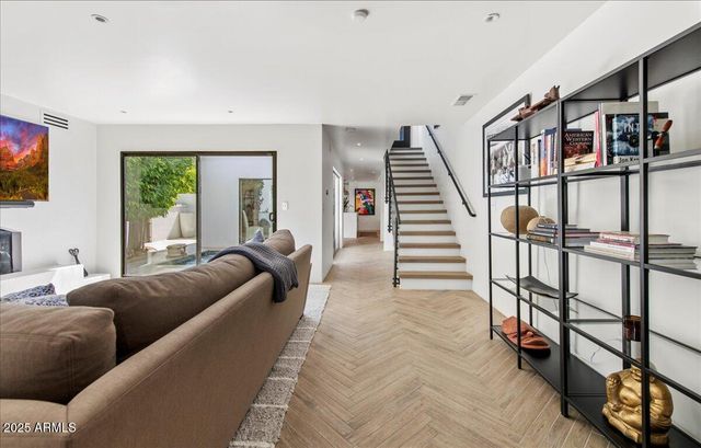 4843 N 72ND Way, Scottsdale, AZ 85251