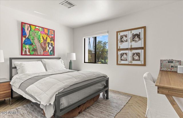 4843 N 72ND Way, Scottsdale, AZ 85251