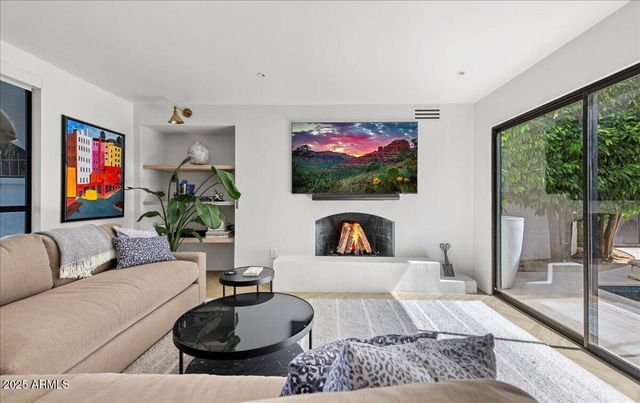 4843 N 72ND Way, Scottsdale, AZ 85251