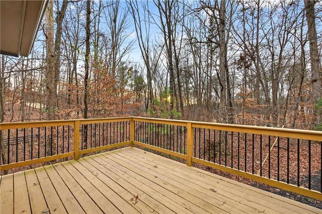 2151 E Maddox Road, Buford, GA 30519