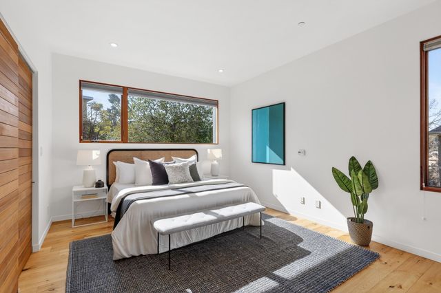 577 El Dorado Ave, Oakland, CA 94611