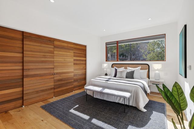 577 El Dorado Ave, Oakland, CA 94611