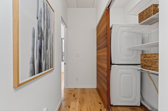 577 El Dorado Ave, Oakland, CA 94611