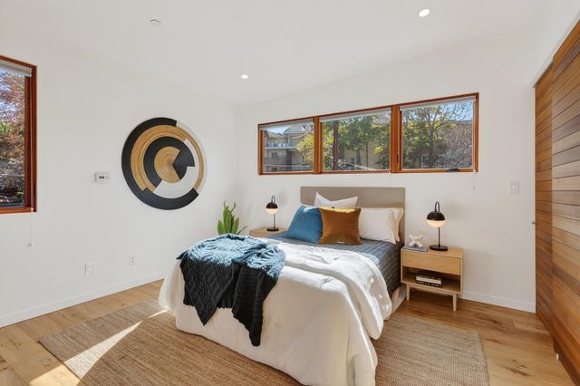 577 El Dorado Ave, Oakland, CA 94611