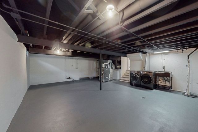 5504 Lyman Avenue, Downers Grove, IL 60516