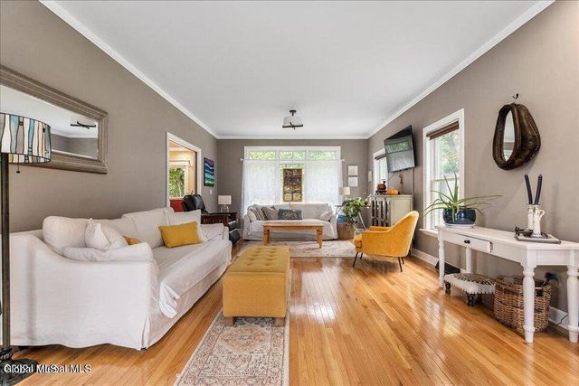 35 Long Creek Drive, Ballston, NY 12027