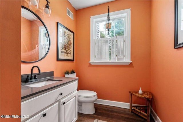 35 Long Creek Drive, Ballston, NY 12027