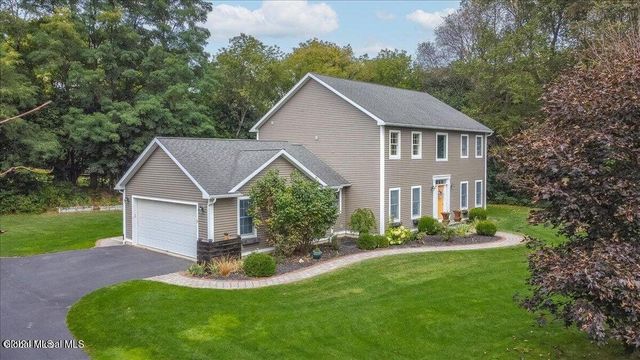 35 Long Creek Drive, Ballston, NY 12027