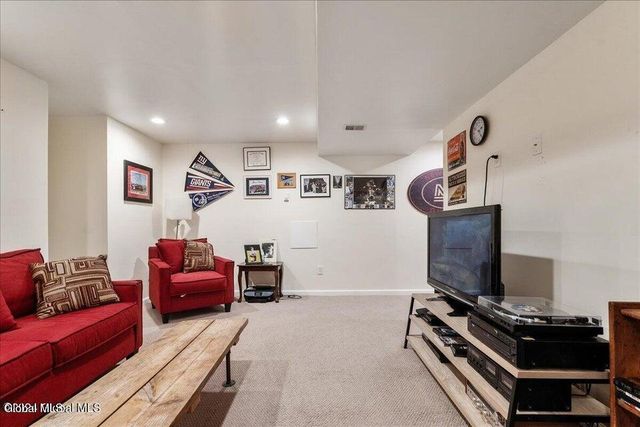 35 Long Creek Drive, Ballston, NY 12027