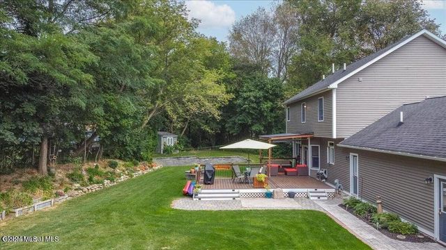 35 Long Creek Drive, Ballston, NY 12027