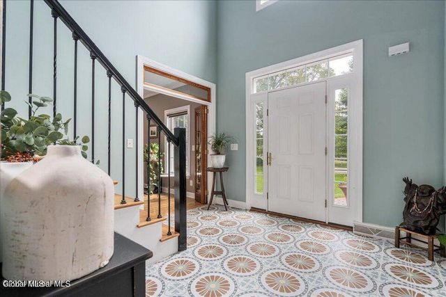 35 Long Creek Drive, Ballston, NY 12027