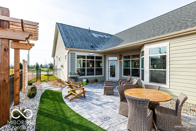 2647 Towne Run Court, Westfield, IN 46074