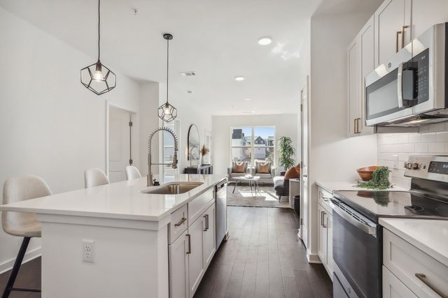 1677 54th Ave N Apt 217, Nashville, TN 37209
