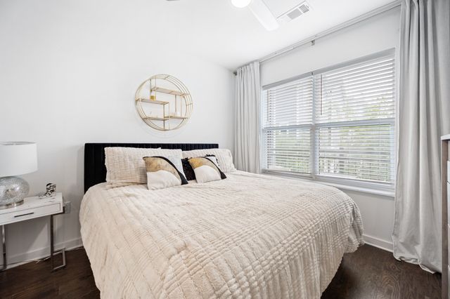 1677 54th Ave N Apt 217, Nashville, TN 37209