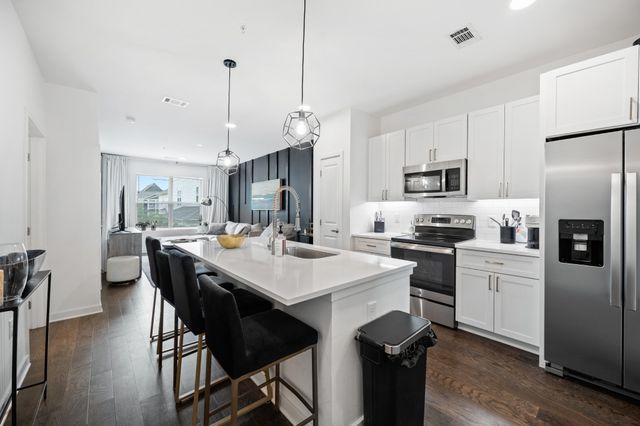 1677 54th Ave N Apt 217, Nashville, TN 37209