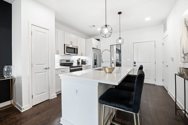 1677 54th Ave N Apt 217, Nashville, TN 37209