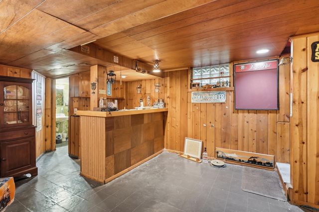 6918 Olcott Avenue, Hammond, IN 46323
