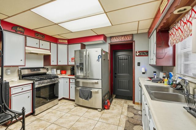 6918 Olcott Avenue, Hammond, IN 46323