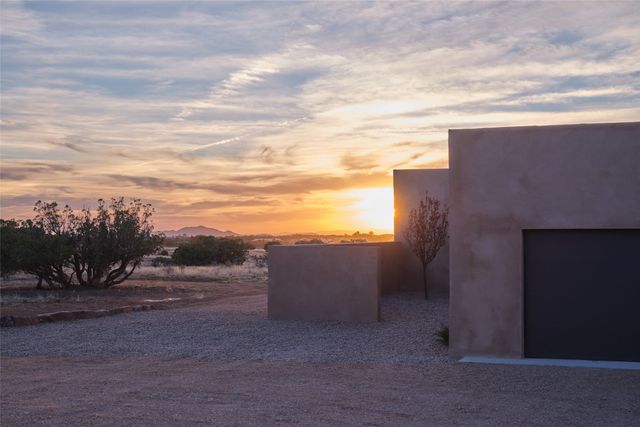 51 Spur Ranch Road, Lamy, NM 87540