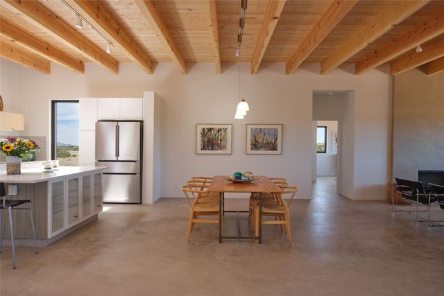 51 Spur Ranch Road, Lamy, NM 87540