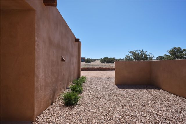 51 Spur Ranch Road, Lamy, NM 87540