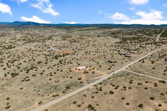 51 Spur Ranch Road, Lamy, NM 87540