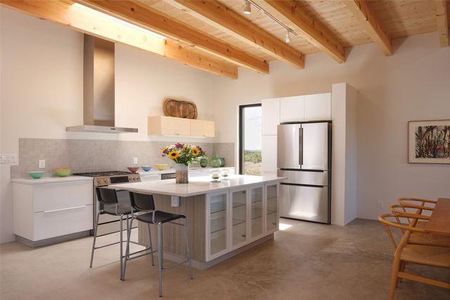 51 Spur Ranch Road, Lamy, NM 87540