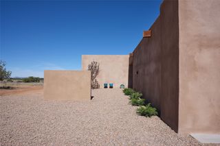 51 Spur Ranch Road, Lamy, NM 87540