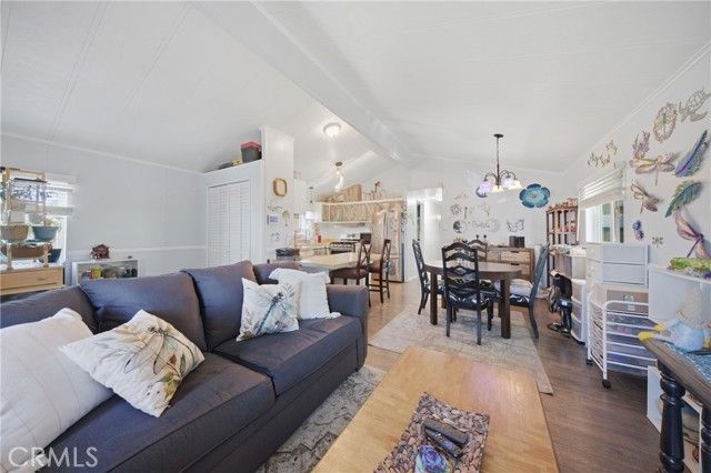 1255 Amethyst 18, Mentone, CA 92359