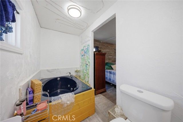 1255 Amethyst 18, Mentone, CA 92359