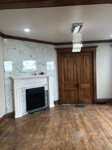 1928 N 33rd STREET, Milwaukee, WI 53208