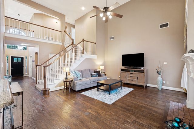 2120 Hardy Lane, Flower Mound, TX 75028