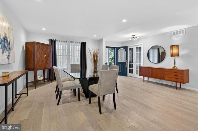 216 WHITEHALL CT, Voorhees, NJ 08043