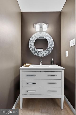 216 WHITEHALL CT, Voorhees, NJ 08043