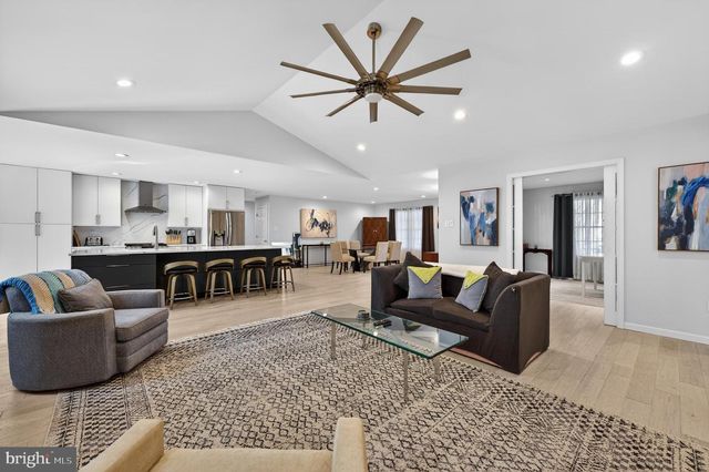 216 WHITEHALL CT, Voorhees, NJ 08043