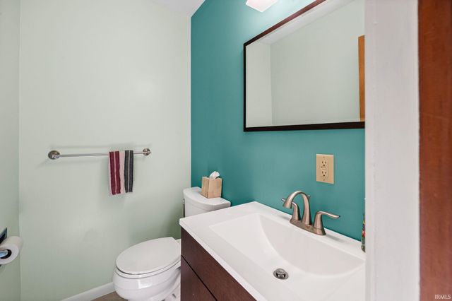 2253 Indian Trail Drive, West Lafayette, IN 47906