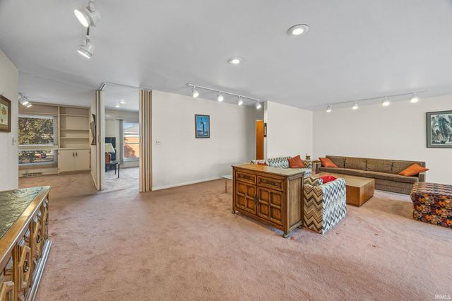 2253 Indian Trail Drive, West Lafayette, IN 47906