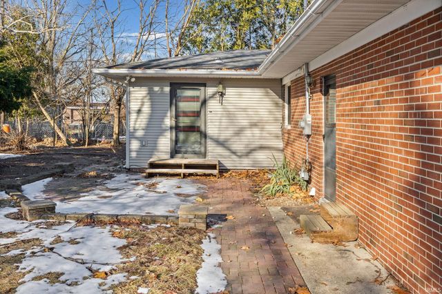 2253 Indian Trail Drive, West Lafayette, IN 47906