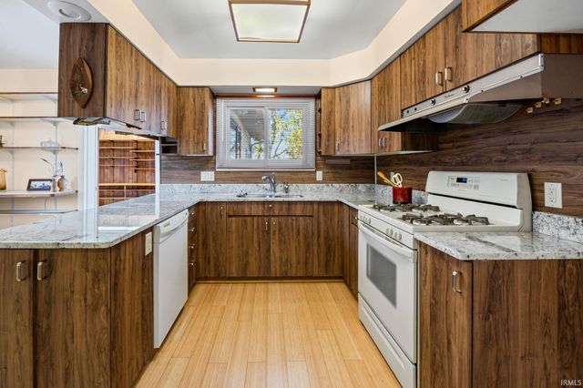 2253 Indian Trail Drive, West Lafayette, IN 47906