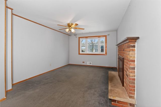 21 Squirrels Heath Road, Perinton, NY 14450