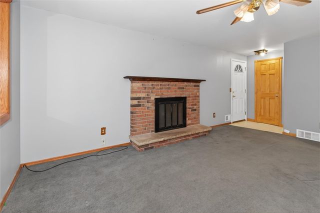 21 Squirrels Heath Road, Perinton, NY 14450