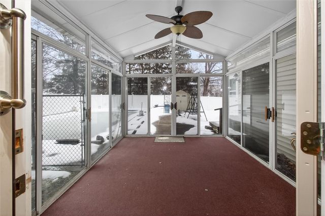 21 Squirrels Heath Road, Perinton, NY 14450