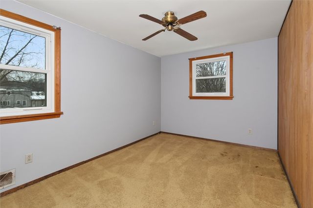 21 Squirrels Heath Road, Perinton, NY 14450