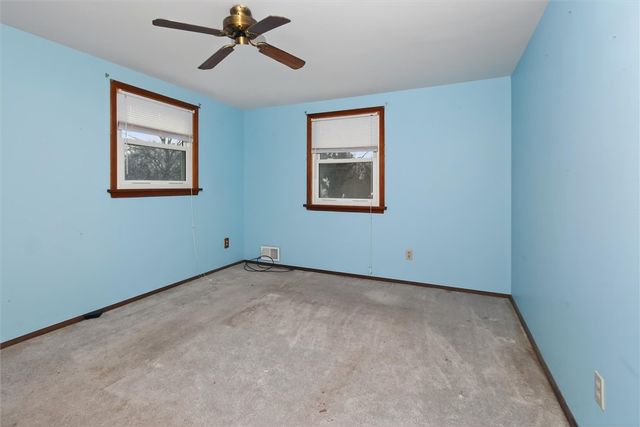 21 Squirrels Heath Road, Perinton, NY 14450