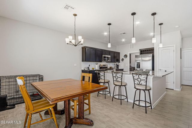 1072 Summer Rain Street, Horizon City, TX 79928