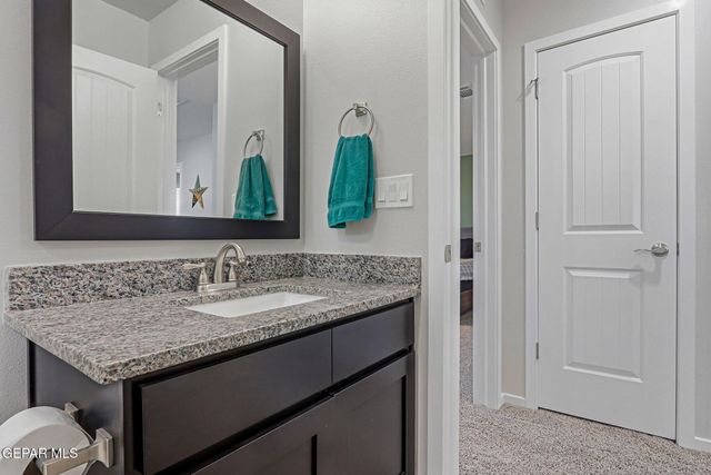 1072 Summer Rain Street, Horizon City, TX 79928