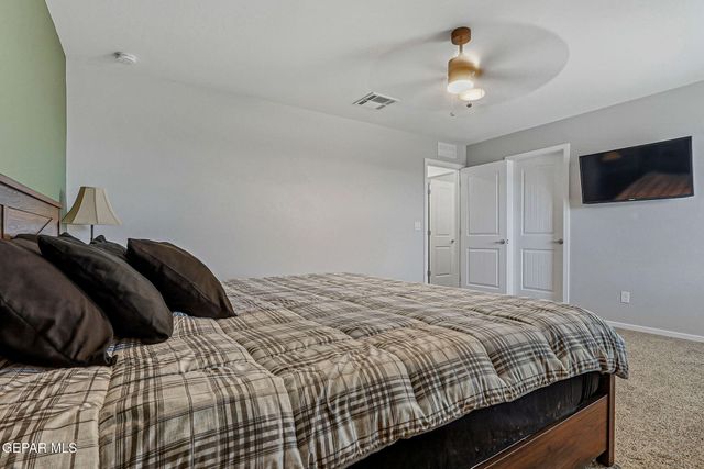 1072 Summer Rain Street, Horizon City, TX 79928