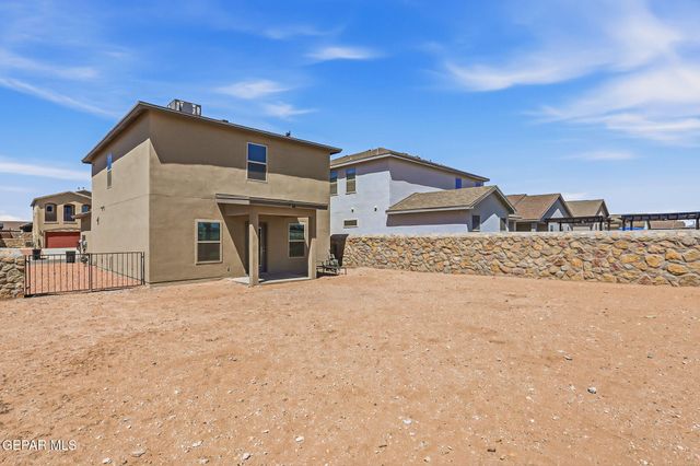 1072 Summer Rain Street, Horizon City, TX 79928