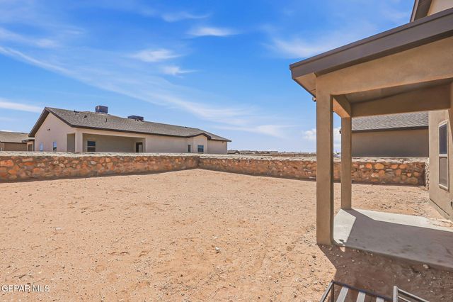 1072 Summer Rain Street, Horizon City, TX 79928