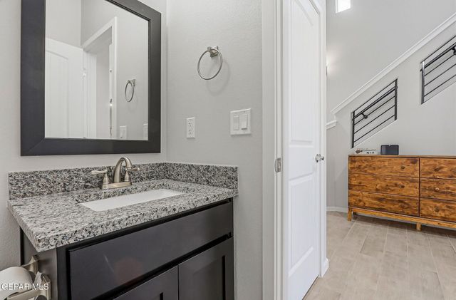 1072 Summer Rain Street, Horizon City, TX 79928